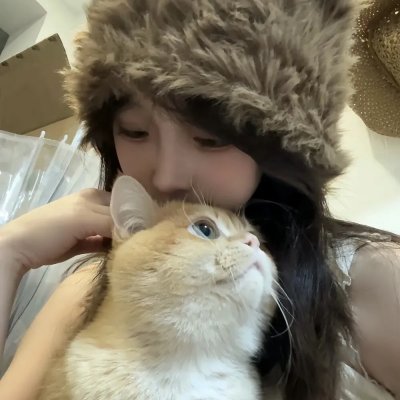 粉红色和铲子